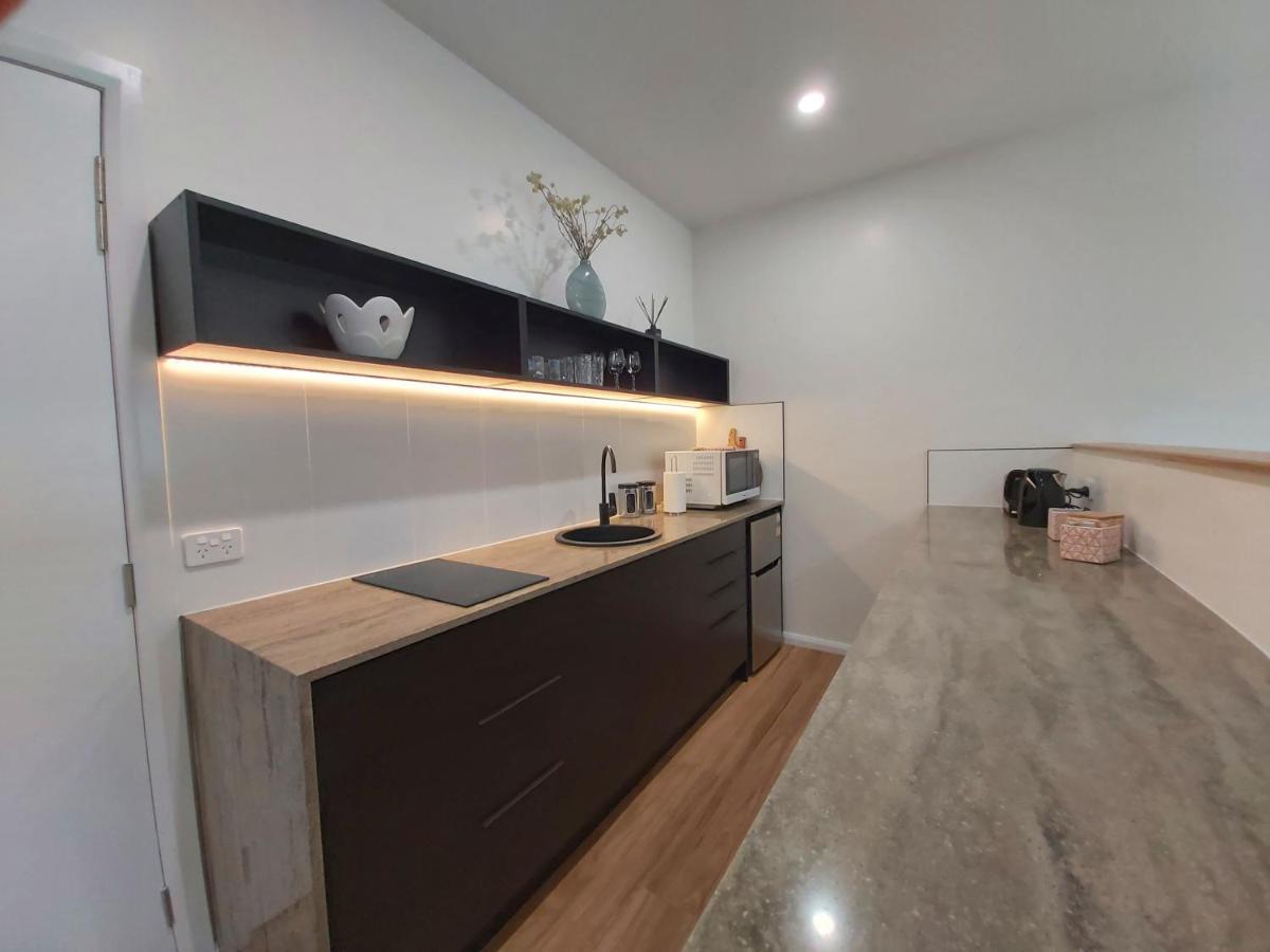 Empty Nest Apartment Penguin Exterior foto
